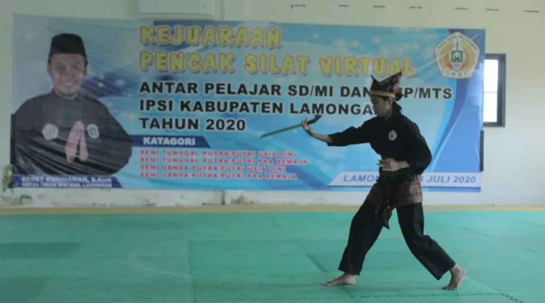Puluhan Pelajar Lamongan Ikuti Kejuaraan Pencak Silat Virtual