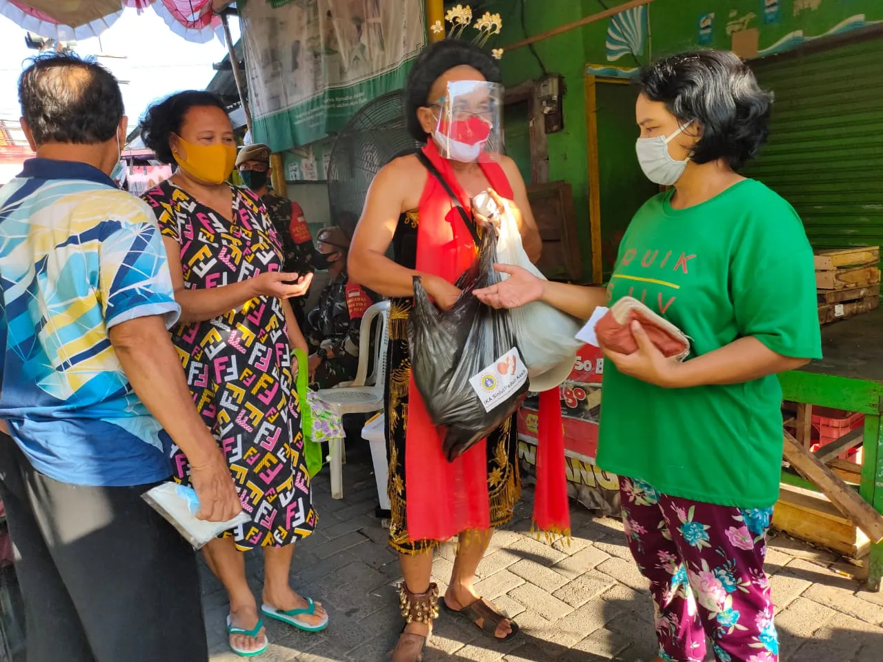 Bendung Corona, Kini Besut dan Rusmini Tidak Sendiri