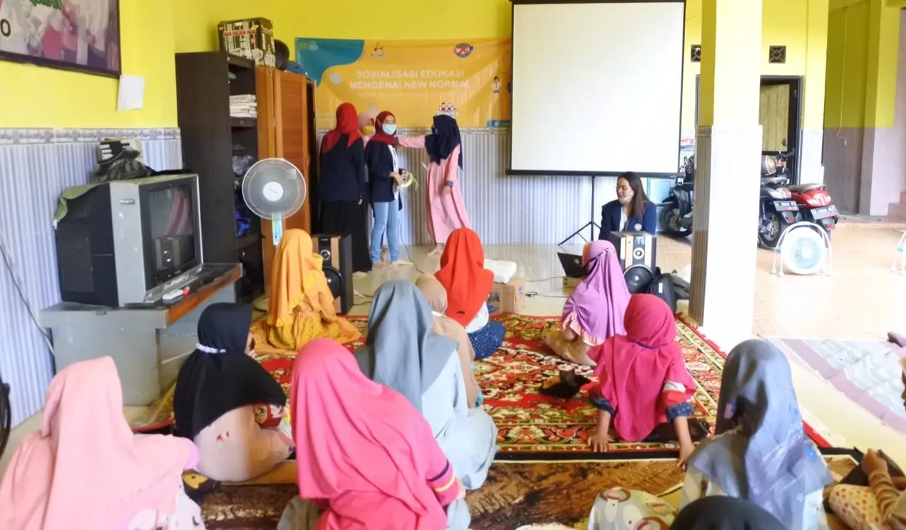 KKN Unesa Sidoarjo 1, Lomba Edukatif dan Bagi Vitamin Saat Pandemi