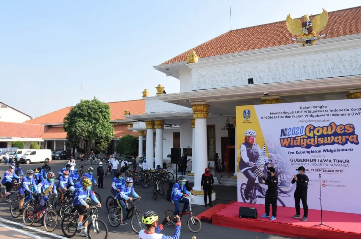 Wagub Emil Minta, Masyarakat Terapkan Prokes Termasuk Saat Gowes