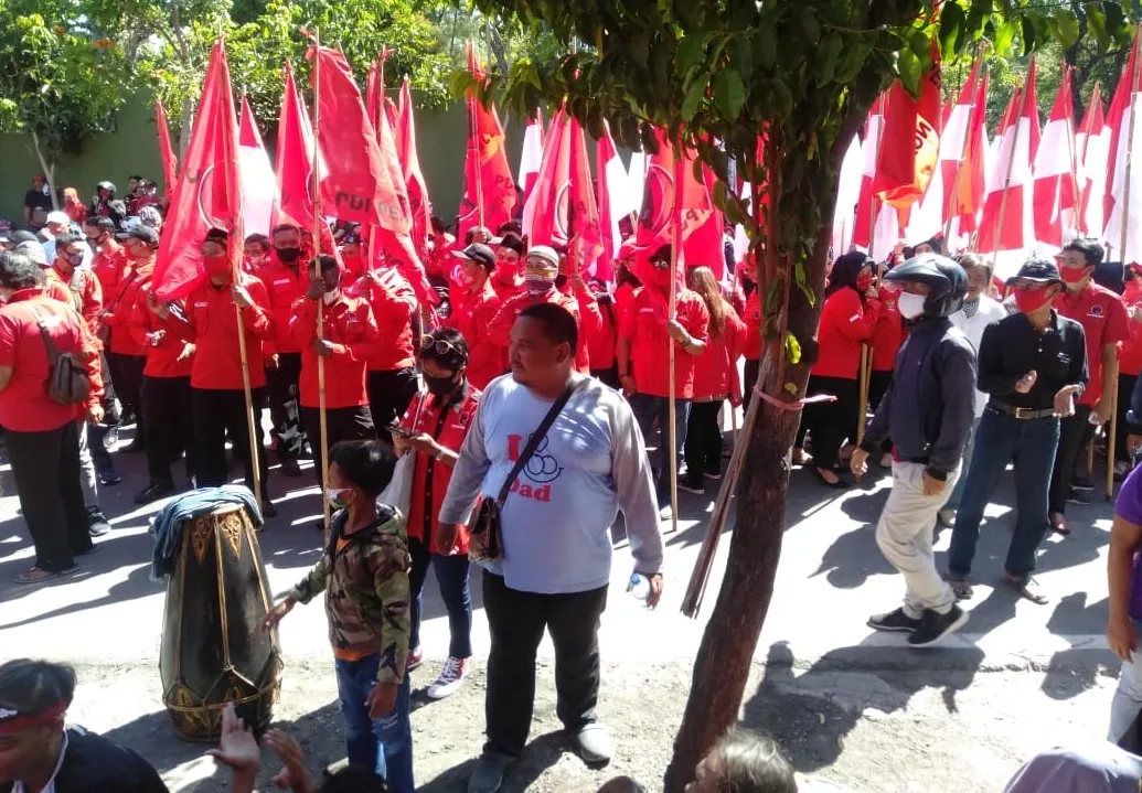 Khofifah Minta Tak Libatkan Massa Besar, Terapkan Protokol Kesehatan