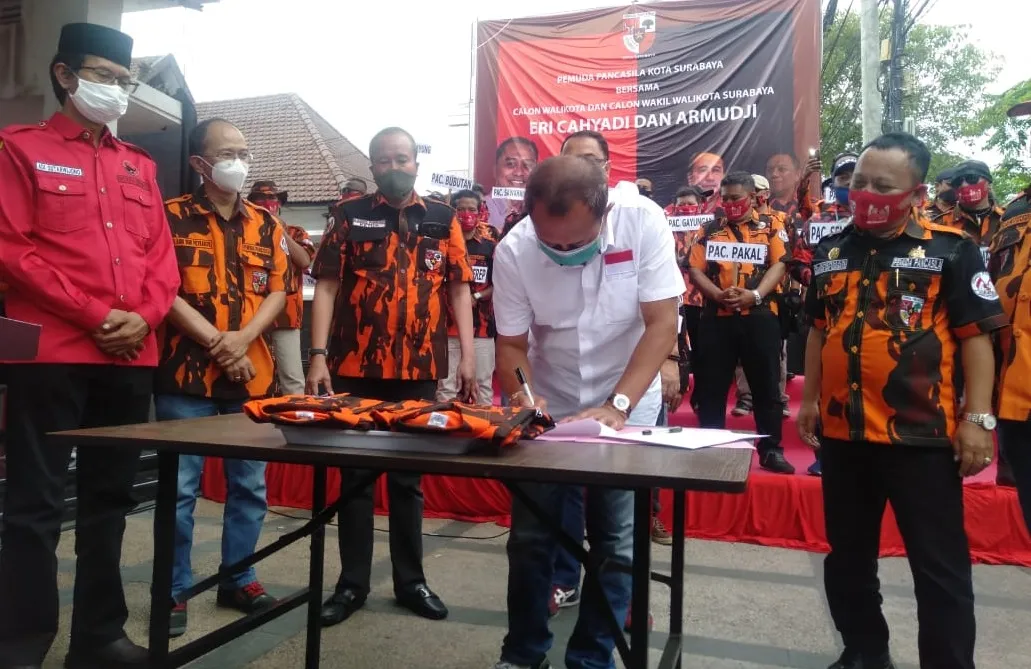 Pemuda Pancasila Ikrar Dukung Pasangan Eri-Armuji di Pilwali Surabaya