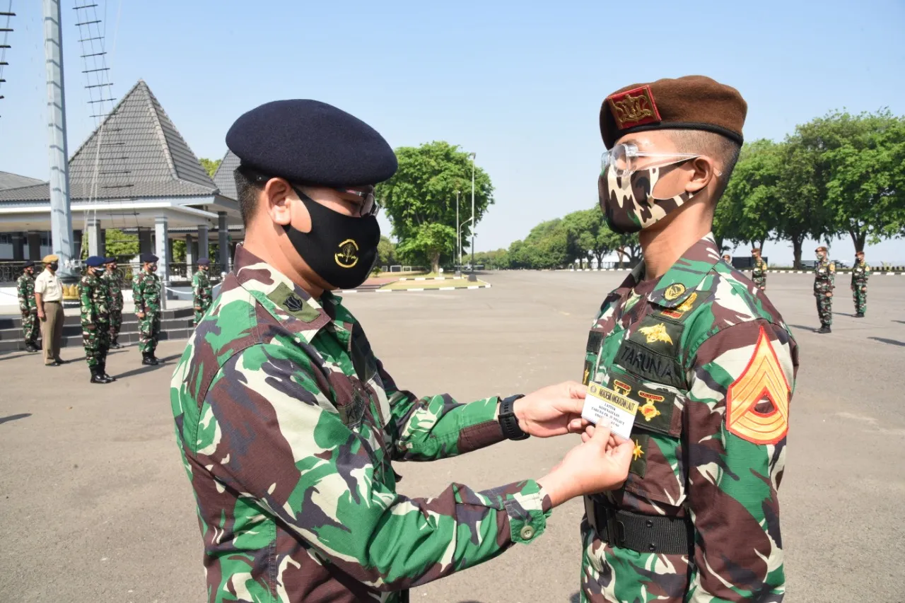 42 Taruna AAL Korps Pelaut Angkatan ke-66 Ikuti Lattek Kesenjataan