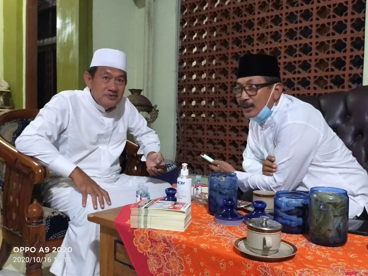 Kiai Ponpes Langitan Doakan Suhandoyo-Astiti Jadi Pemimpin Amanah
