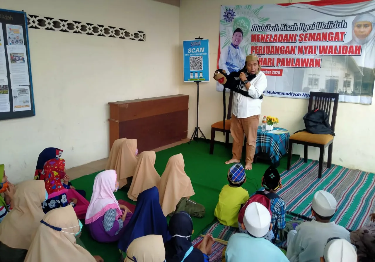 Hadiyan Maryadi Gelar Muhibah kisah Nyai Walidah