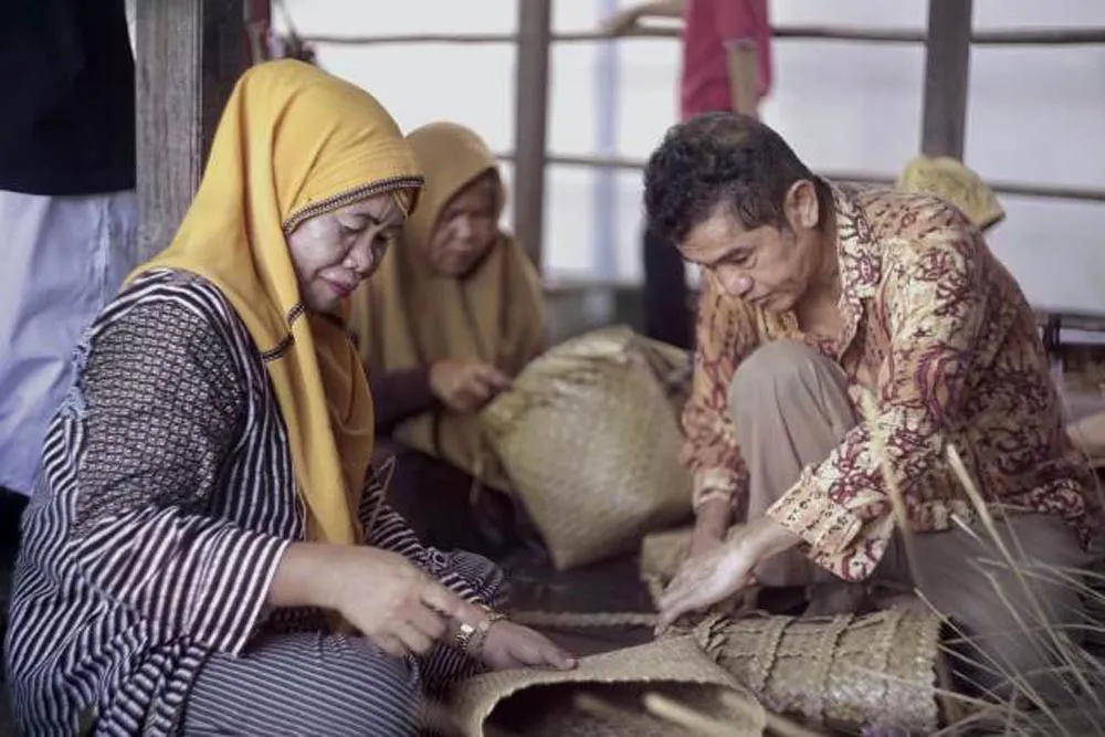 Merdi Sihombing Gerakkan UMKM Bangkit di Tengah Badai Corona