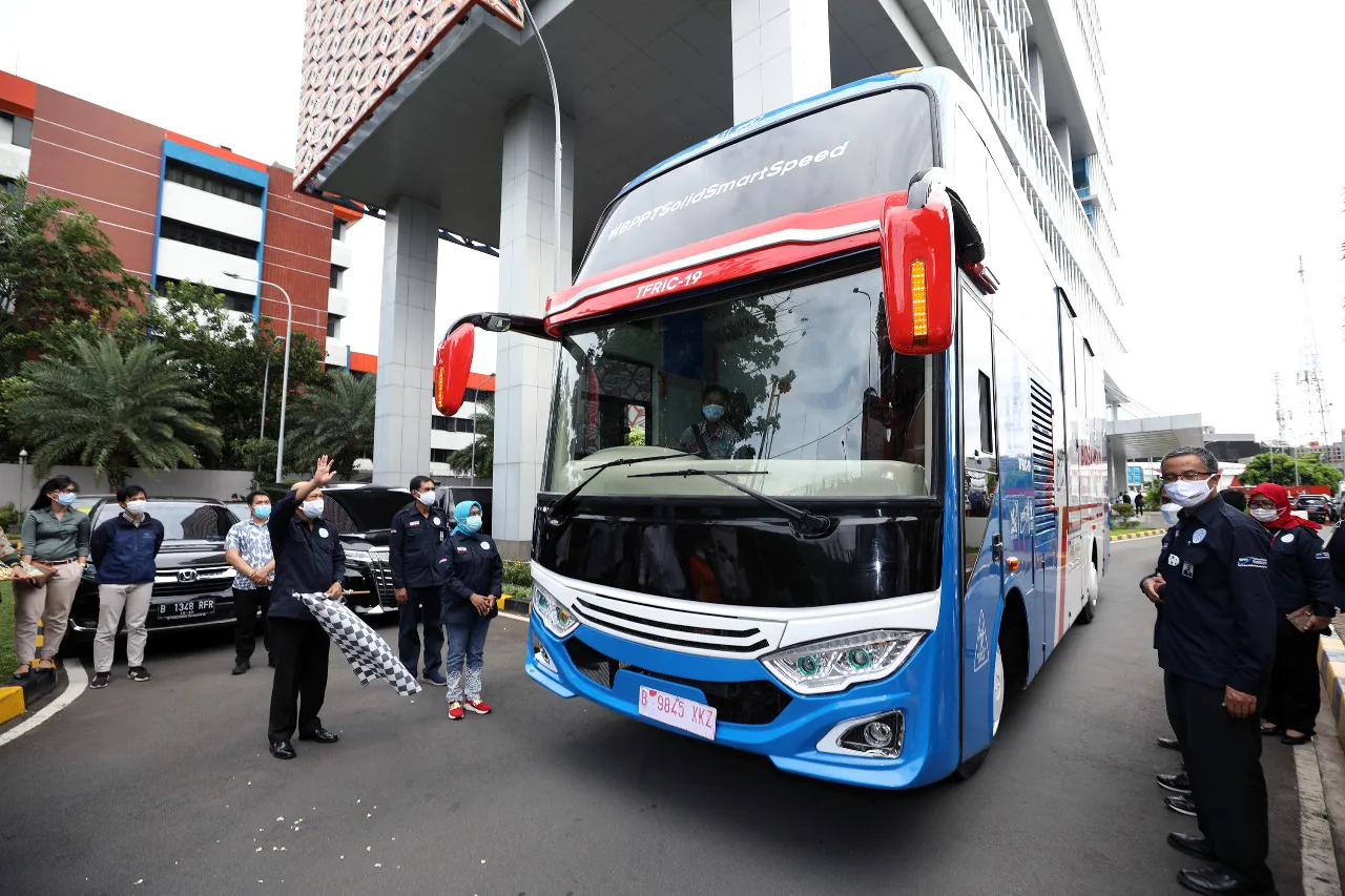 Mobile Lab BSL-2, Bus Resmi Percepatan 3T Covid-19 di Daerah