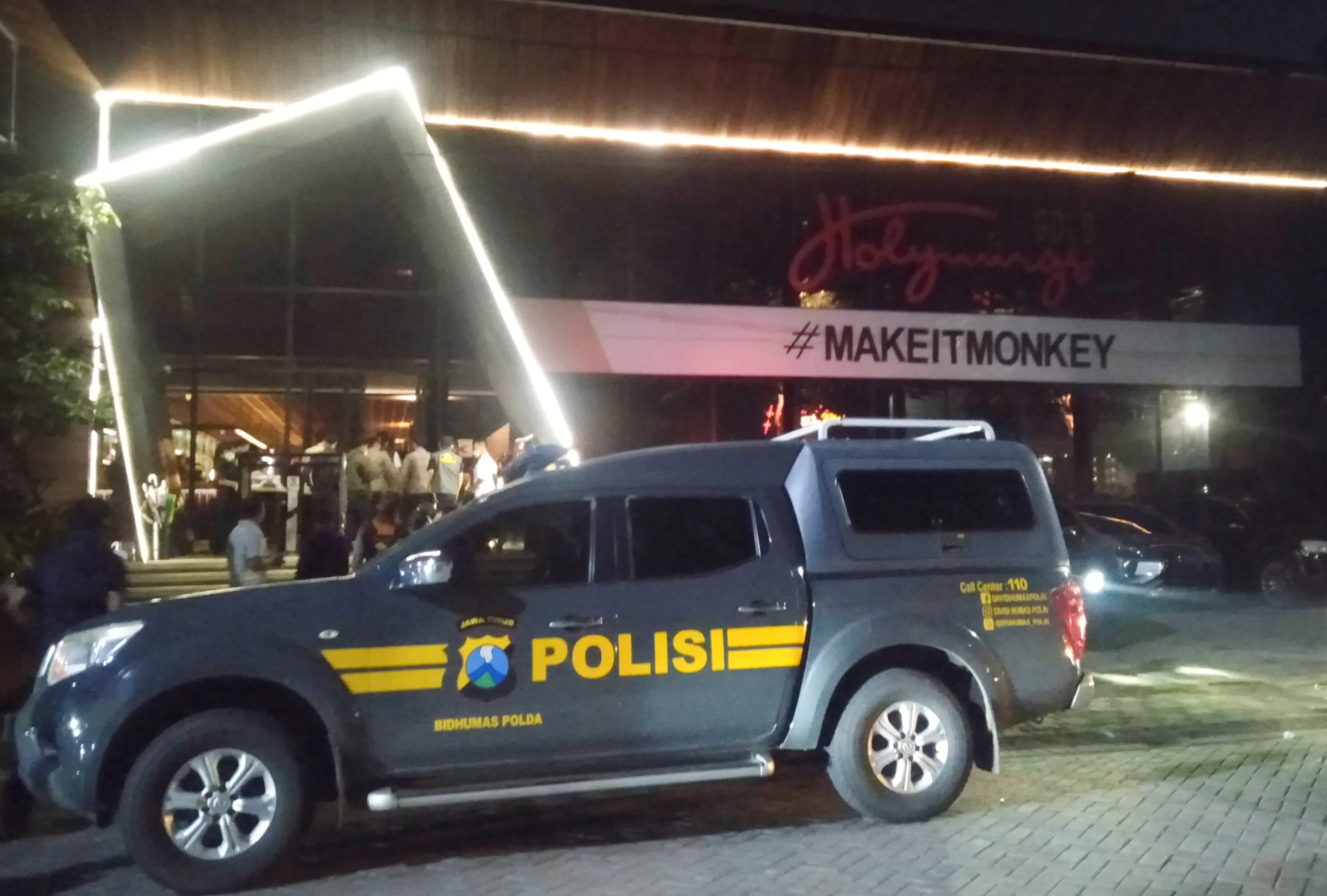 Langgar PPKM Holywings Disegel Pol PP Jatim 