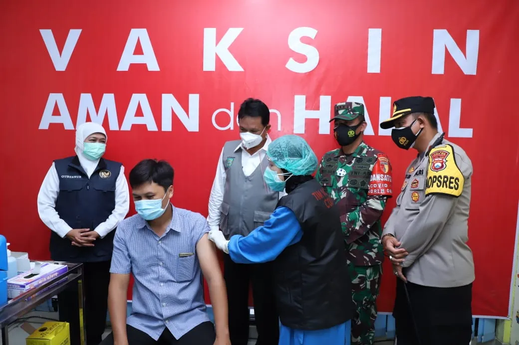 10 Daerah di Jatim Tuntas Vaksinasi Tahap Pertama Dosis Pertama 