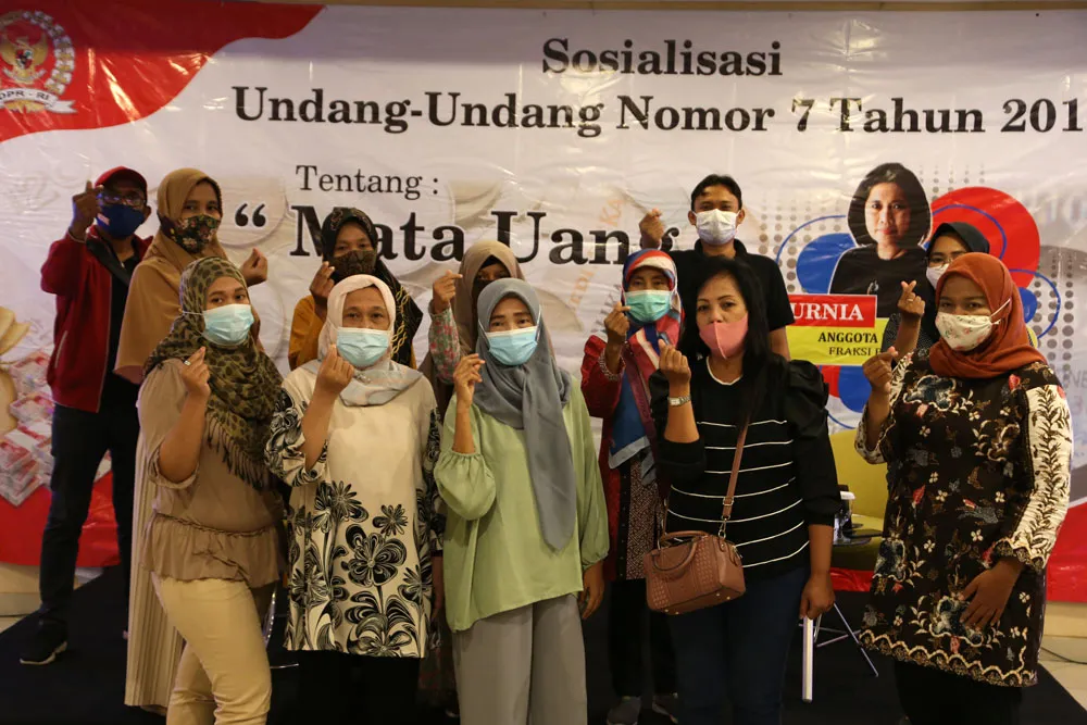 Indah Kurnia : Sosialisasi UU 7 Tahun 2011 Harus Massif