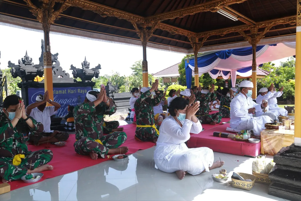 Apa Sih Hari Raya Galungan itu? Ini Kata Pangkoarmada II
