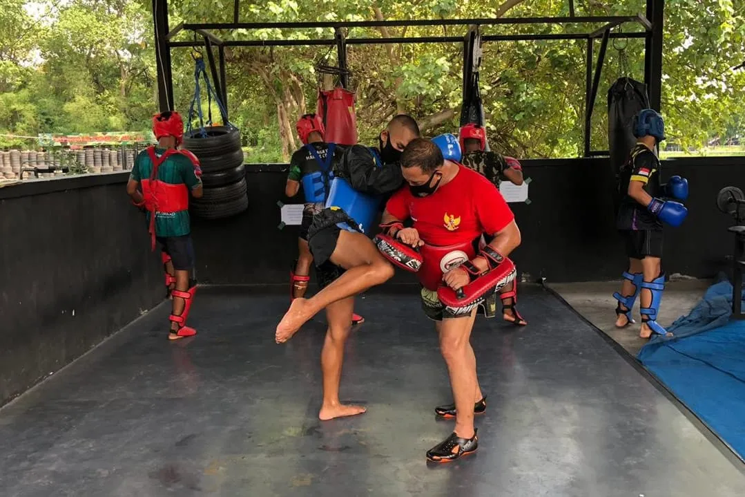 Atlet Kick Boxing Menart 2 Mar Pasmar 2 Sabet Medali di Karanganyar 