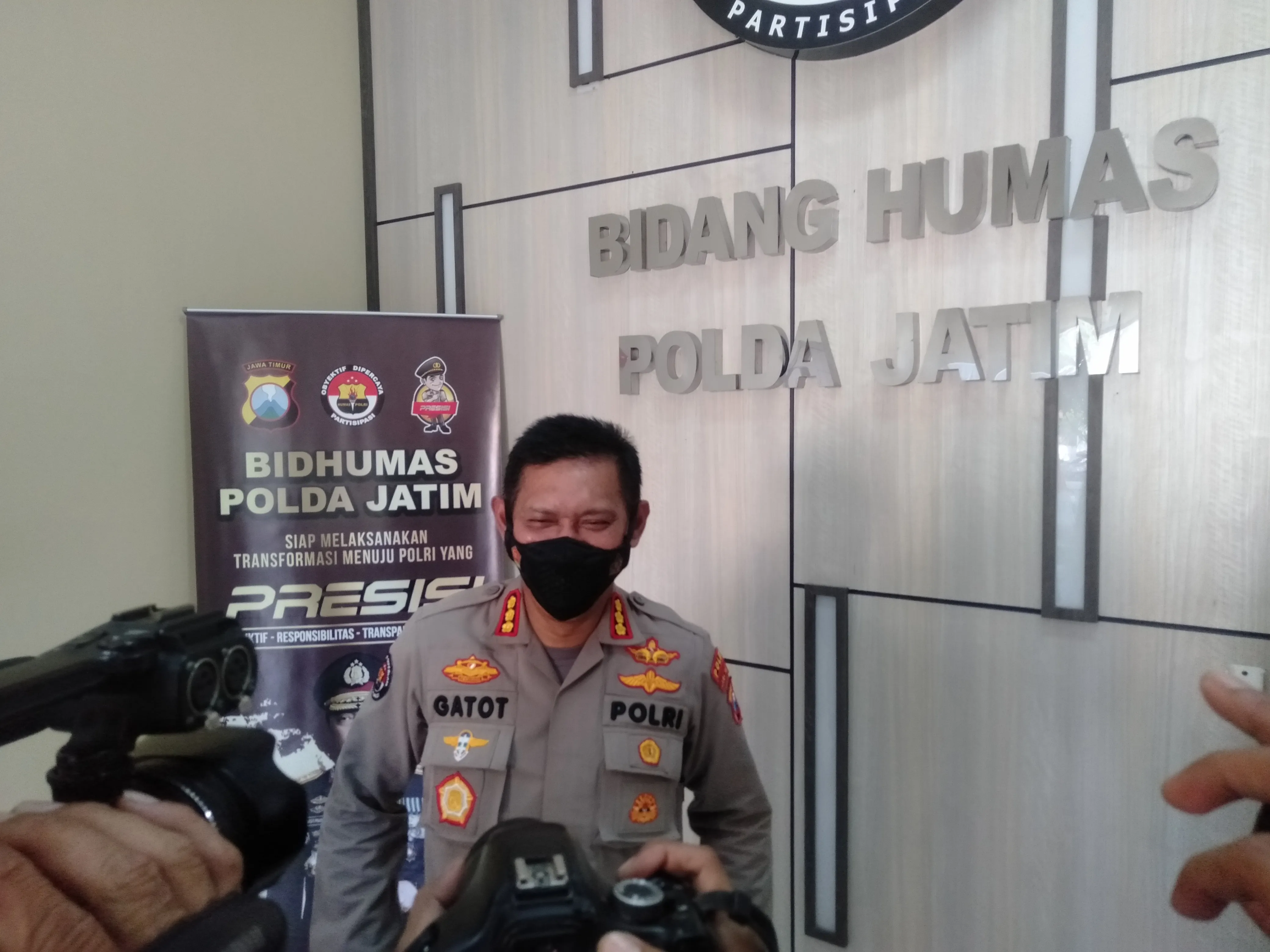 Dugaan Melanggar Prokes HUT Gubernur Khofifah Dilaporkan ke Polda Jatim 