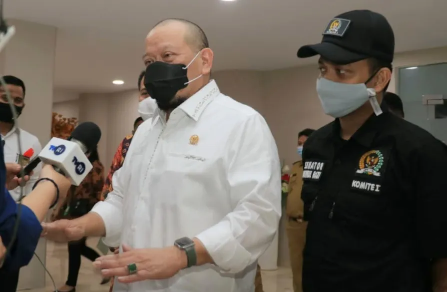 Ketua DPD Ingatkan Pemerintah Karantina Pekerja Migran Pemudik Lebaran