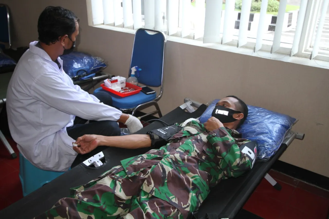 Pomdam V/Brawijaya Gelar Donor Darah