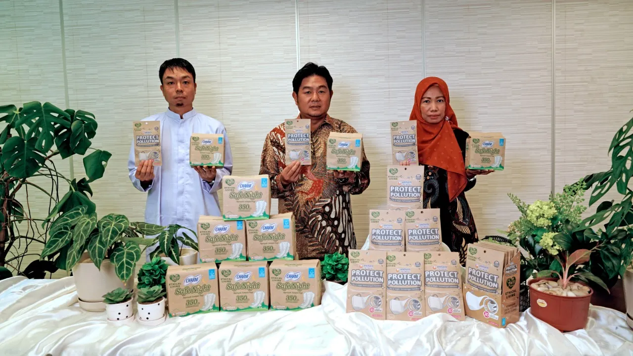 Uni-Charm Indonesia Luncurkan Produk Kemasan Kertas