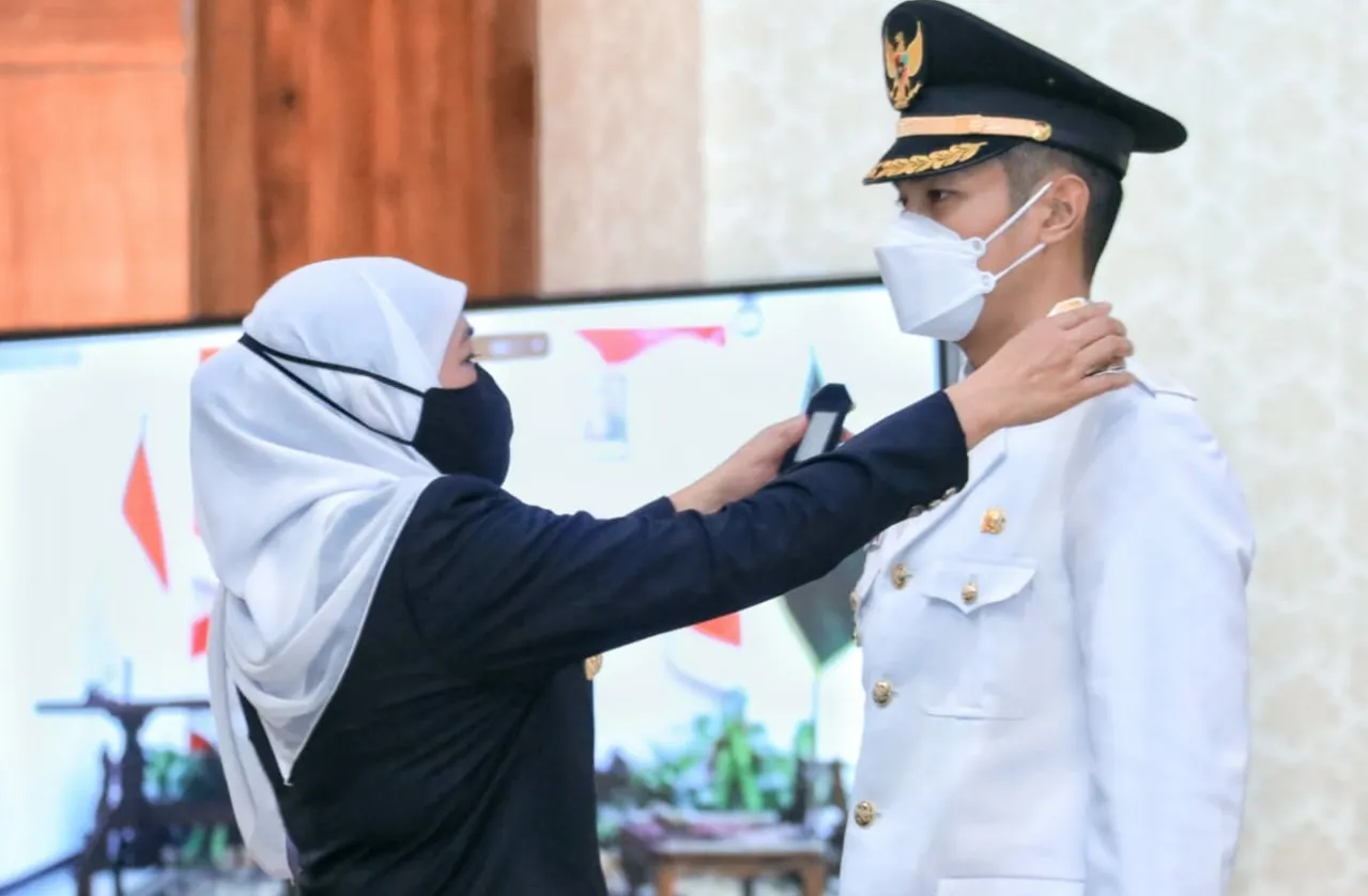 Khofifah Minta Genjot Vaksinasi, Perkuat PPKM dan Tingkatkan Kesejahteraan 