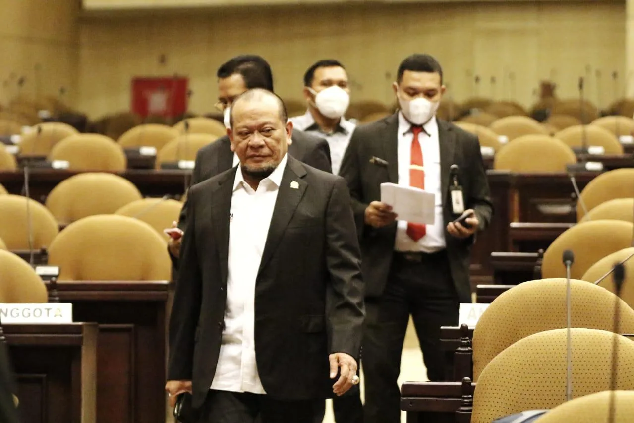 Vaksin Berdatangan, Ketua DPD RI Minta Distribusi Merata ke Seluruh Daerah