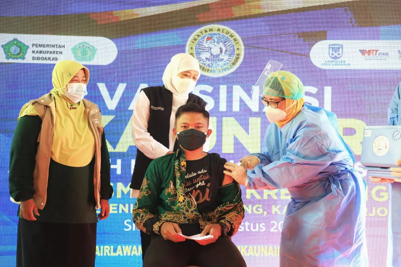 Pemprov Jatim Gelar Vaksinasi, Siapkan 57 Ribu Dosis untuk Pelajar