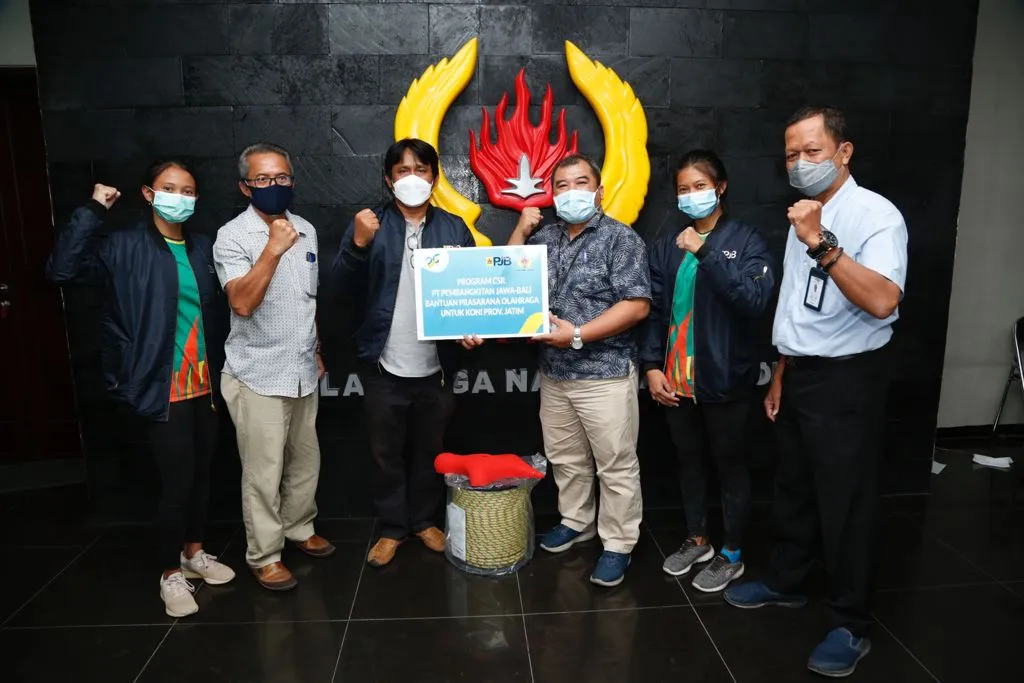 PJB Bantu Prasarana Olahraga KONI Jatim