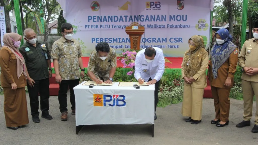 PJB Bentuk Bank Sampah Induk di Tenayan