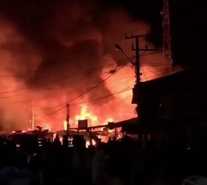 Nahas, Aksi Bang Jago Merah, Kawasan Pasar Kambang, Lengayang, Hangus