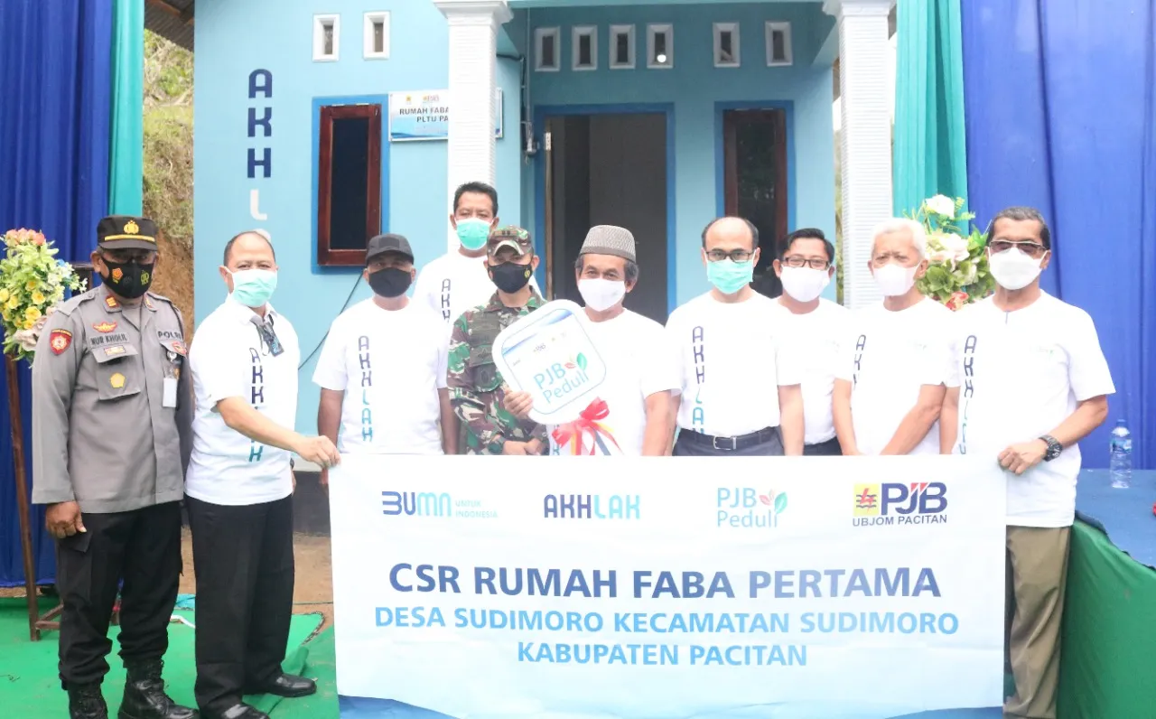 PJB Resmikan Rumah Layak Huni dan Jalan
