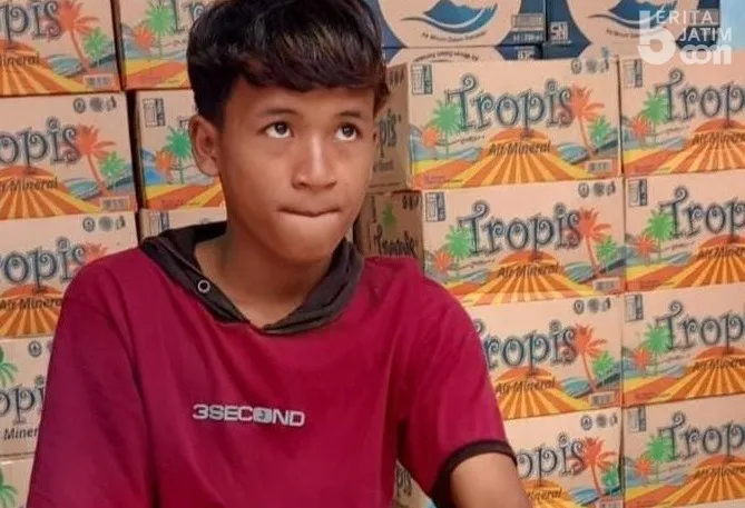 Pelajar SMP di Sampang, ke Sekolah Merangkak 