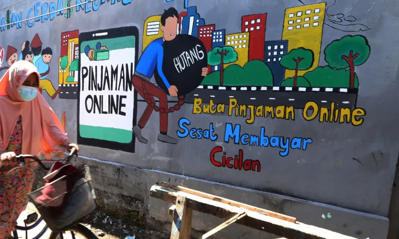 Pinjol Illegal Merajalela, Indah Kurnia : Sosialisasi Harus di Gencarkan