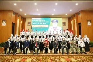 Gubernur Khofifah Ingatkan Tugas Pokok ASN Melayani