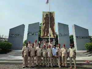 Anggota DPRRI Fraksi Gerindra Rahmat Muhajirin Ziarah Makam Pahlawan