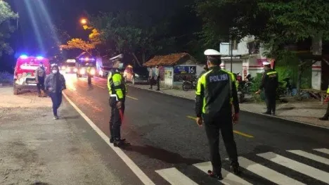 Sat Lantas Polres Sampang Rutin Patroli