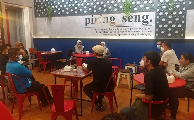 Larangan Parkir di Jalan Tunjungan Surabaya Diprotes Pemilik Usaha