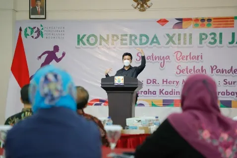 Wagub Emil, Ajak Media Outdoor Advertisement Adaptasi Fitur Digital