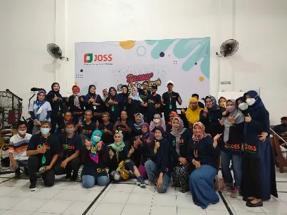 Alumni SMAN 1 Sidoarjo Gelar Bazaar Ekonomi Kreatif