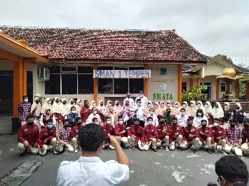 Gubernur Khofifah Minta Tetap Disiplin Prokes Diperketat