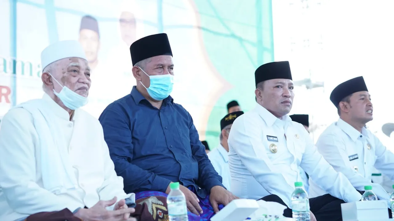 Ketua PWNU Jatim Ajak Warga Nahdliyin di Sampang Berpedoman pada Aswaja