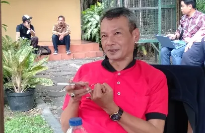 Nama Khofifah Tertinggi di Bursa Cagub, Emil Cawagub
