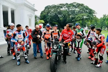 Mario Aji Dapat Surprise dari Presiden Jokowi 