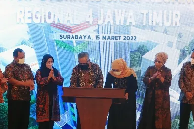 Gubernur Khofifah Harap OJK Perkuat Ekosistem Industri Jasa Keuangan Jatim
