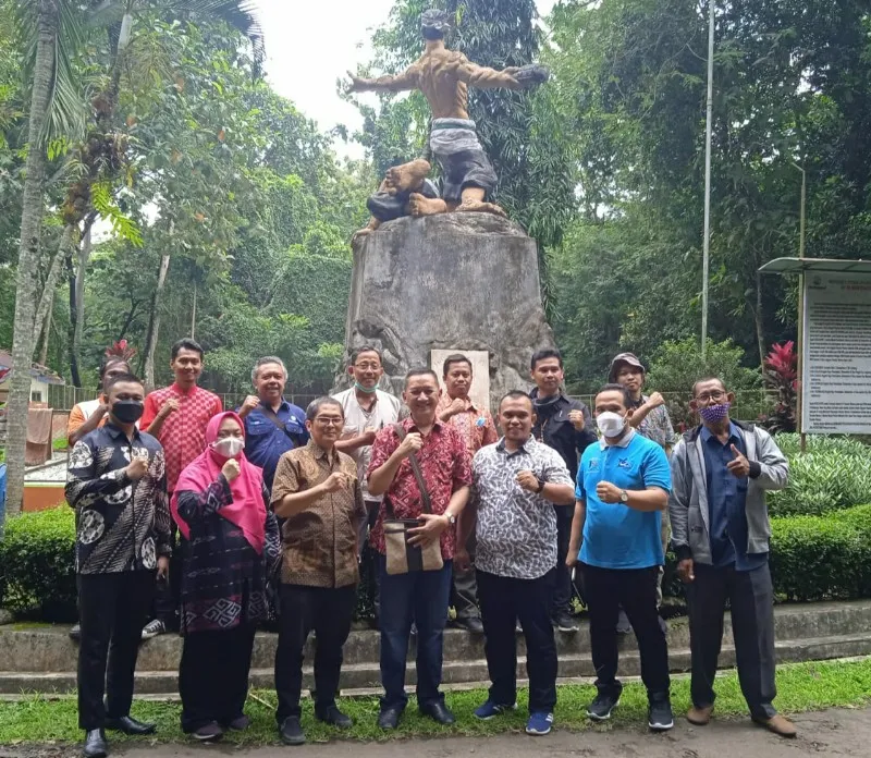 UPN Veteran Jatim Jajaki Kerjasama dengan KPH Jombang