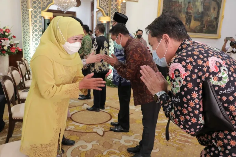 Gubernur Khofifah Gelar Halalbihalal dengan Bupati dan Walikota 