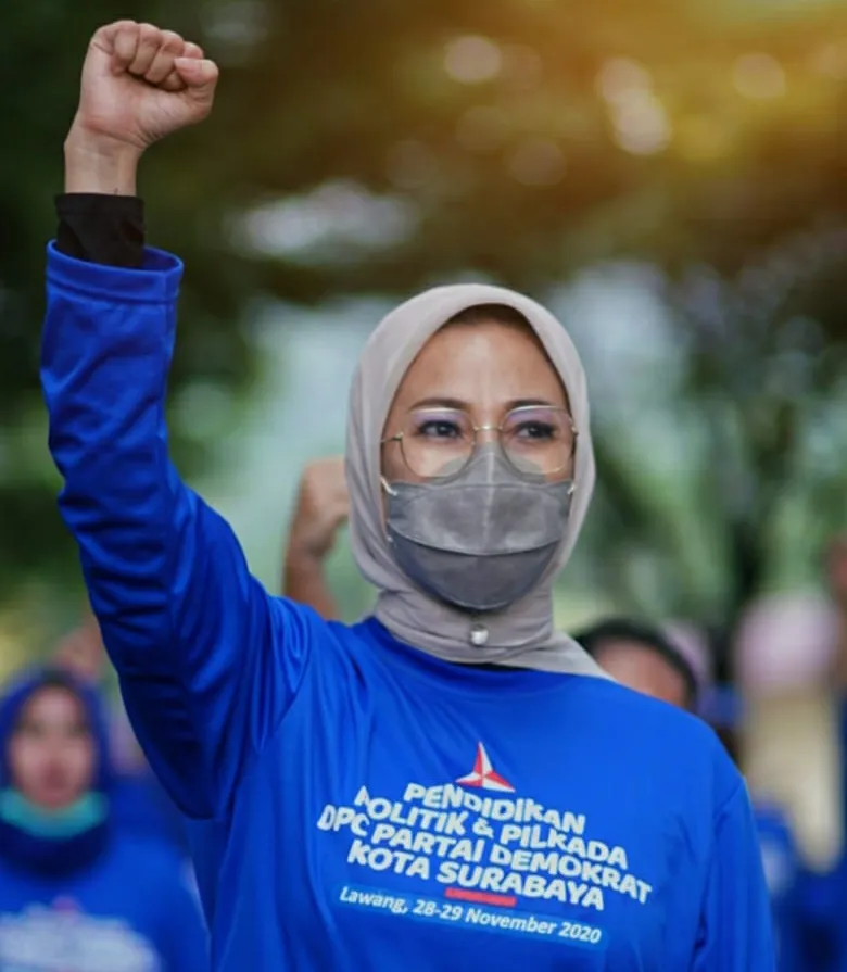 Tak Ada Paksaan Dukung Lucy Kurniasari 