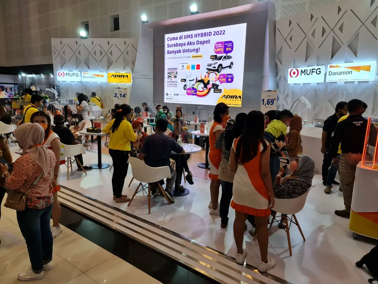 IIMS Surabaya Hybrid Berakhir,  Ini Komitmen Danamon dan Adira Finance