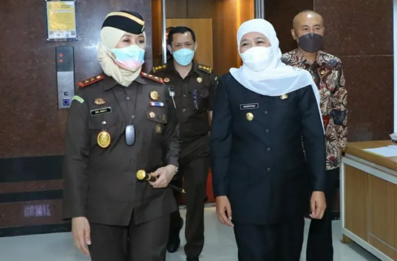 Khofifah Optimis Kepercayaan Masyarakat Naik dan Investor Masuk Jatim