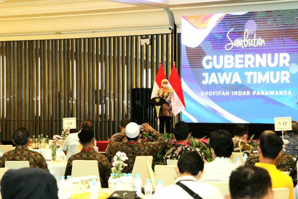 Gubernur Khofifah Dukung Himperra Bangun Perumahan Murah