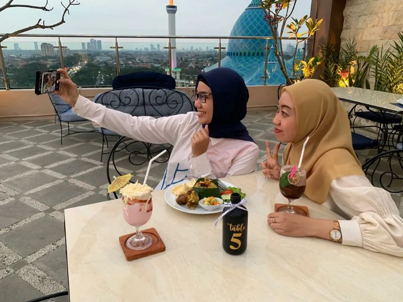 Ayo, Nginap Gratis di Namira Syariah Hotel Surabaya By Grieya