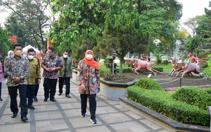 Gubernur Khofifah Siap Percantik Anjungan Jatim di TMII