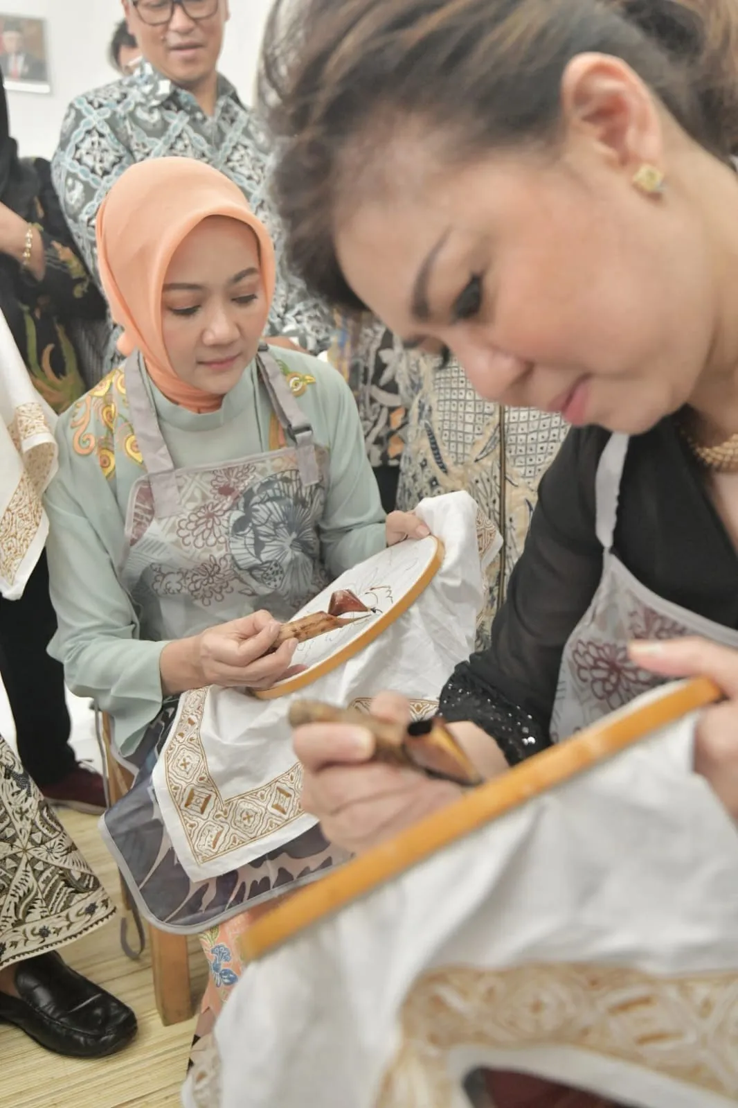 Atalia Resmikan Rumah Belajar Batik Tasikmalaya