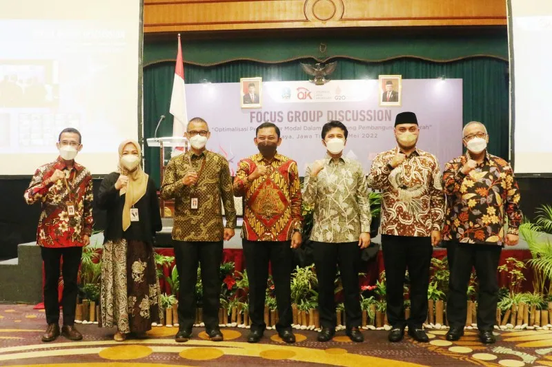 Wagub Emil Apresiasi OJK Jatim Dorong UMKM Lewat Pemanfaatan Pasar Modal